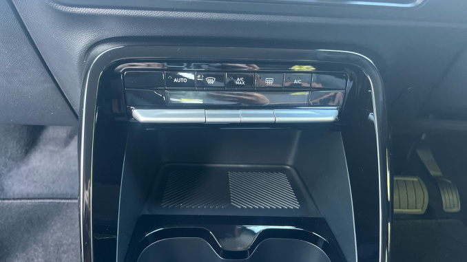 Citroen C3 Aircross 83kW Standard Range Plus 44kWh 5dr Auto Electric Hatchback - Image 33